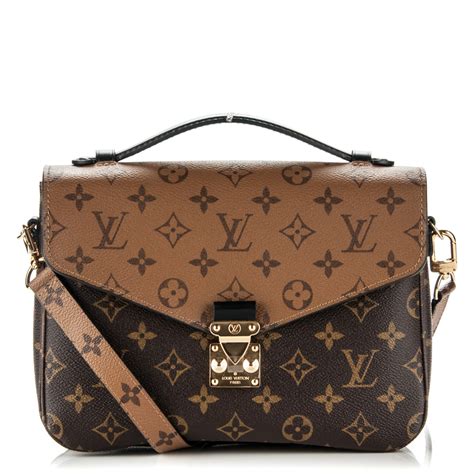 pochette lv femme|lv pochette metis monogram.